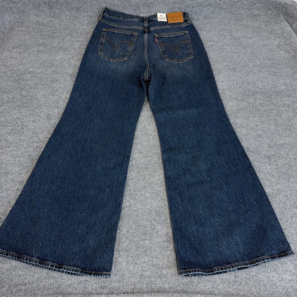 Levis Premium Jean Women 31x30 Ribcage Bell Wide Leg Boot Cut Super High Waist - Picture 13 of 15